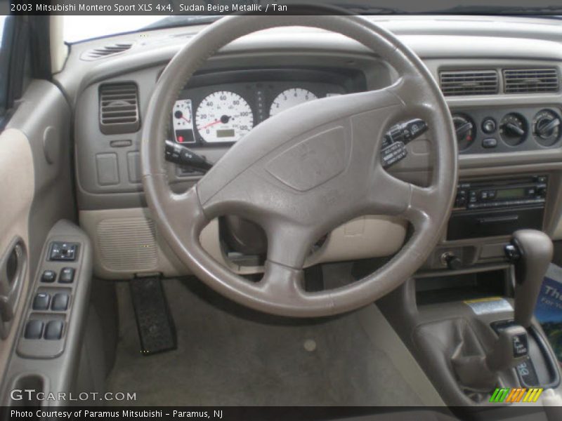Sudan Beige Metallic / Tan 2003 Mitsubishi Montero Sport XLS 4x4