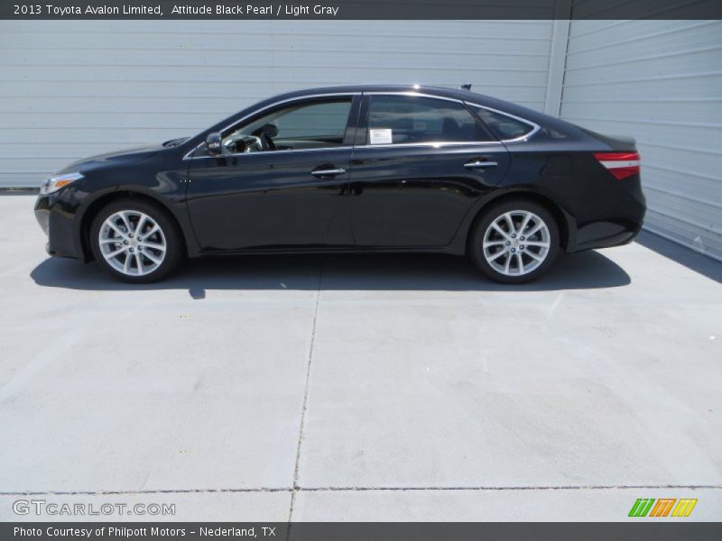 Attitude Black Pearl / Light Gray 2013 Toyota Avalon Limited