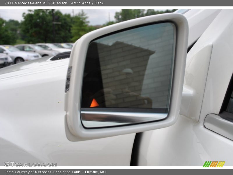 Arctic White / Black 2011 Mercedes-Benz ML 350 4Matic
