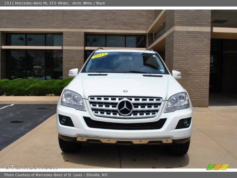 Arctic White / Black 2011 Mercedes-Benz ML 350 4Matic