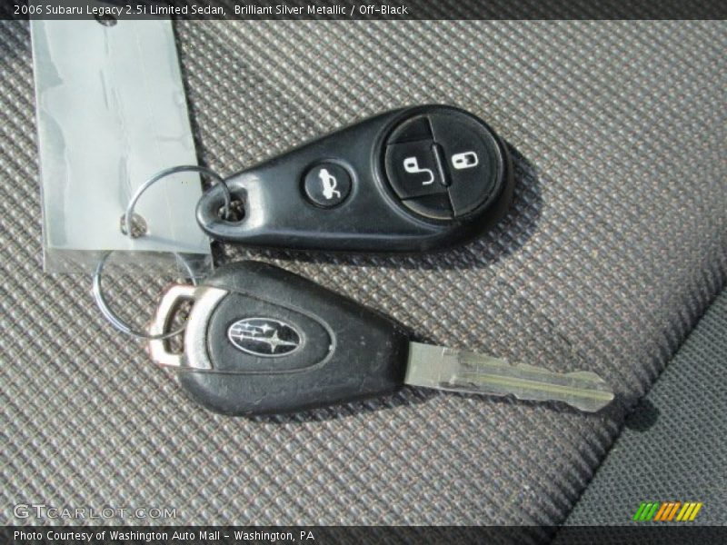 Brilliant Silver Metallic / Off-Black 2006 Subaru Legacy 2.5i Limited Sedan