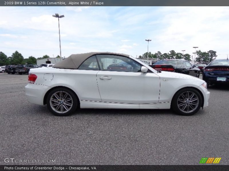 Alpine White / Taupe 2009 BMW 1 Series 128i Convertible