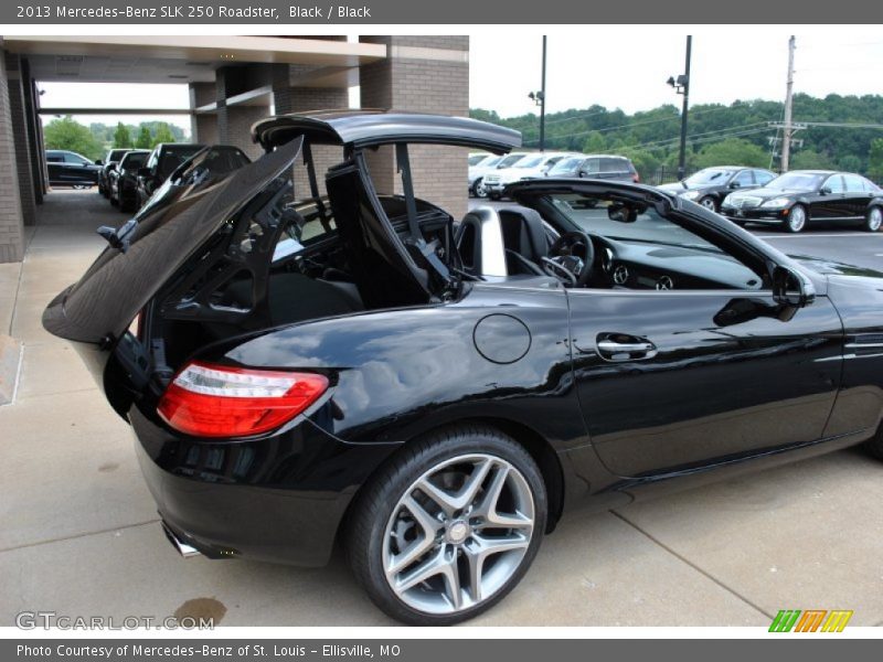 Black / Black 2013 Mercedes-Benz SLK 250 Roadster