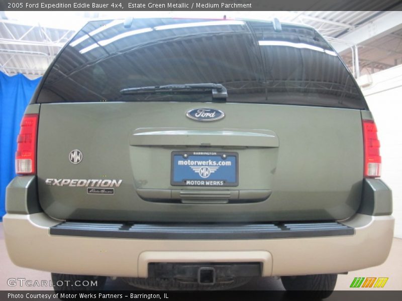 Estate Green Metallic / Medium Parchment 2005 Ford Expedition Eddie Bauer 4x4