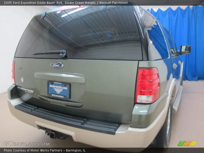 Estate Green Metallic / Medium Parchment 2005 Ford Expedition Eddie Bauer 4x4