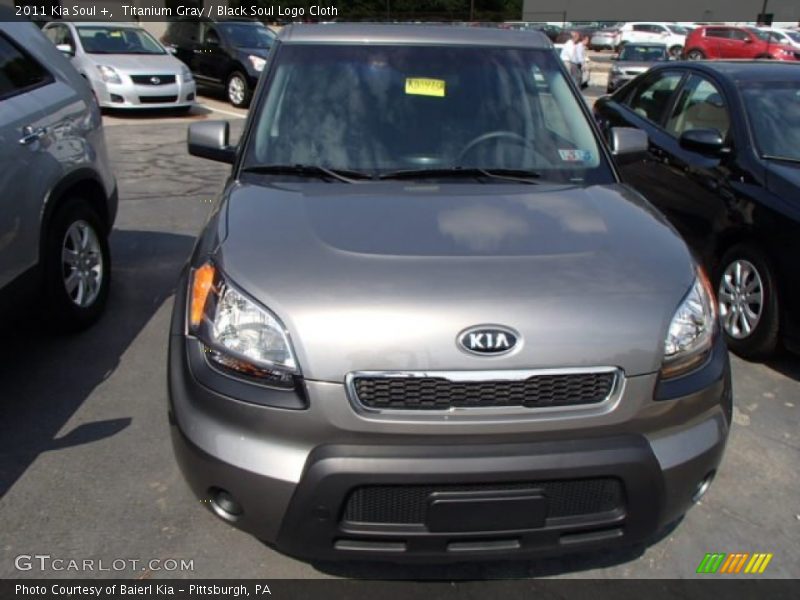 Titanium Gray / Black Soul Logo Cloth 2011 Kia Soul +