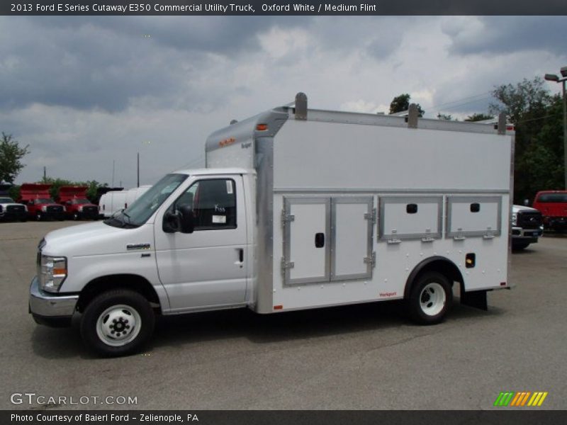  2013 E Series Cutaway E350 Commercial Utility Truck Oxford White