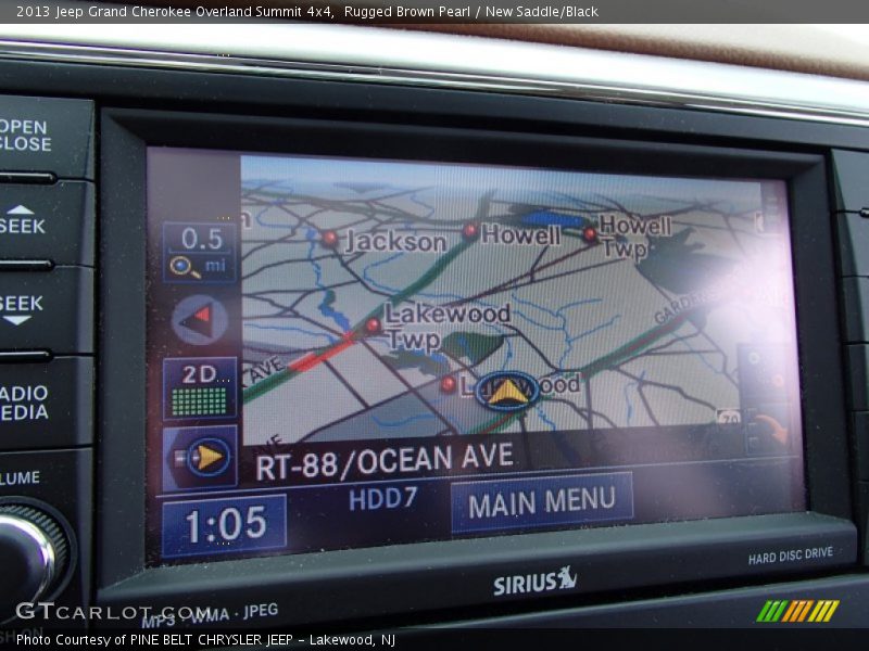 Navigation of 2013 Grand Cherokee Overland Summit 4x4