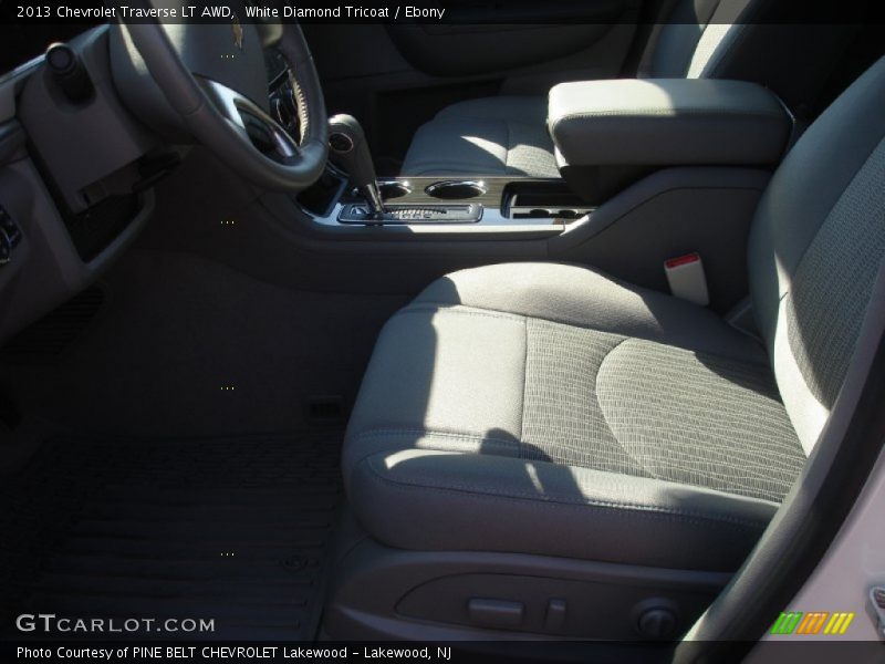 White Diamond Tricoat / Ebony 2013 Chevrolet Traverse LT AWD