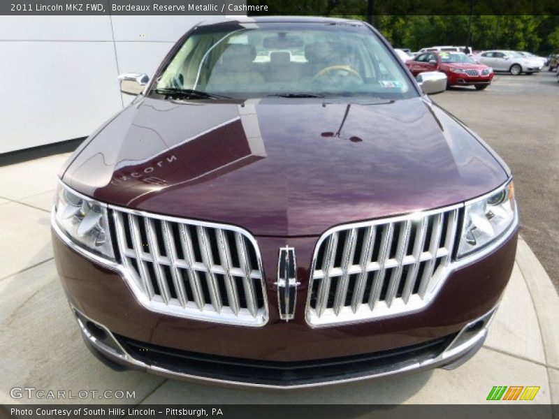 Bordeaux Reserve Metallic / Cashmere 2011 Lincoln MKZ FWD
