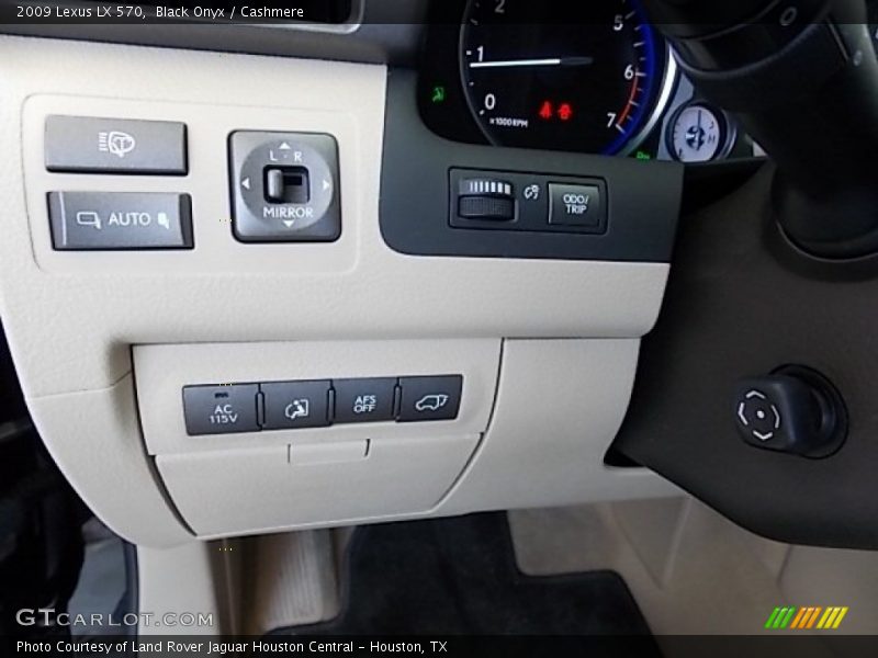 Black Onyx / Cashmere 2009 Lexus LX 570