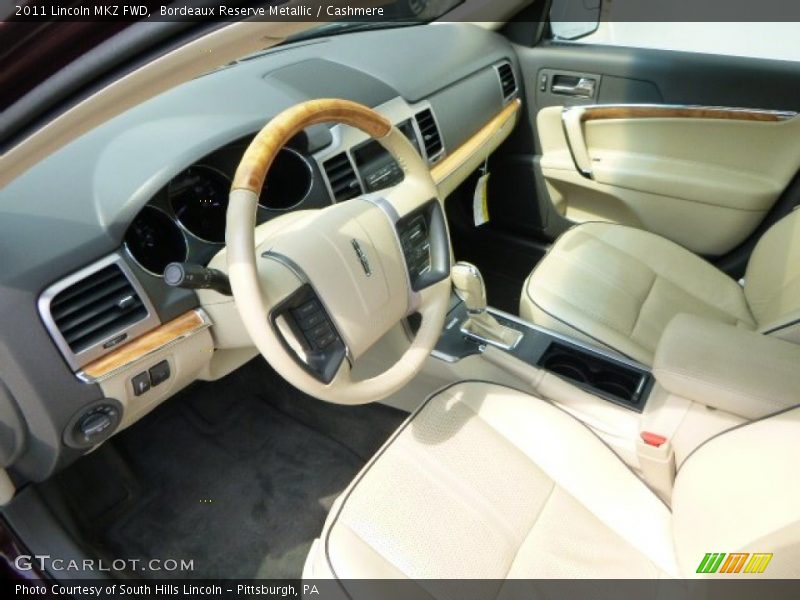 Bordeaux Reserve Metallic / Cashmere 2011 Lincoln MKZ FWD