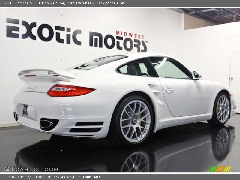 Carrara White / Black/Stone Grey 2011 Porsche 911 Turbo S Coupe