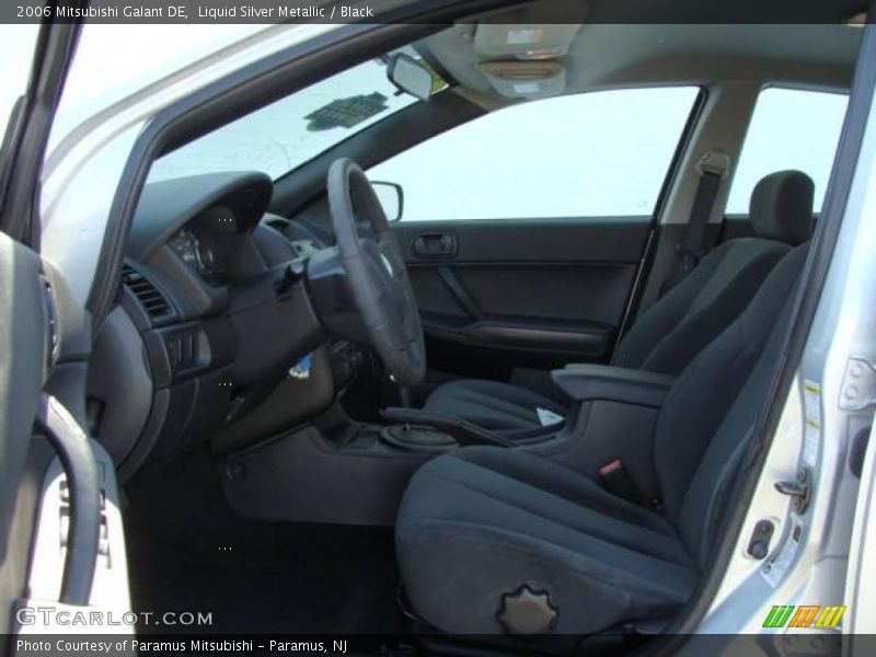 Liquid Silver Metallic / Black 2006 Mitsubishi Galant DE