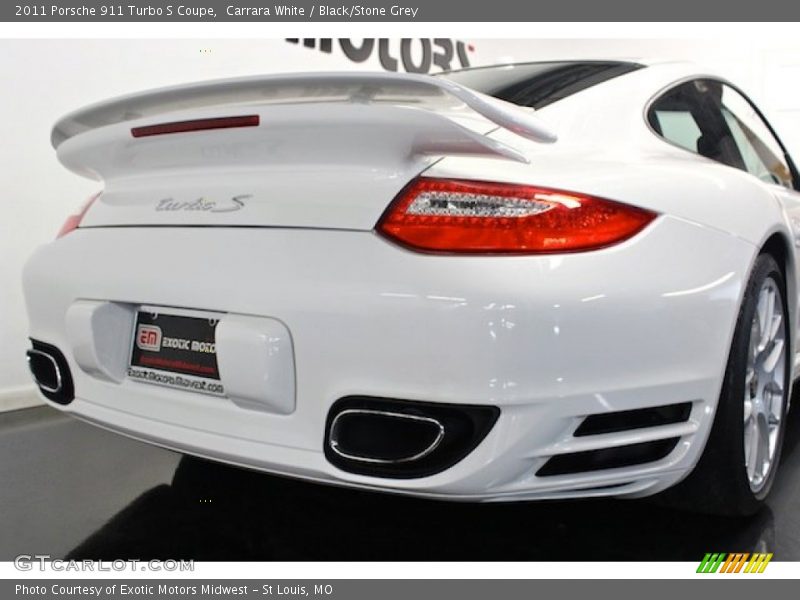 Carrara White / Black/Stone Grey 2011 Porsche 911 Turbo S Coupe