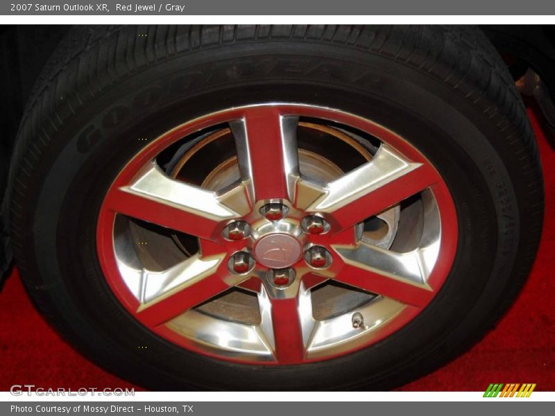 Red Jewel / Gray 2007 Saturn Outlook XR