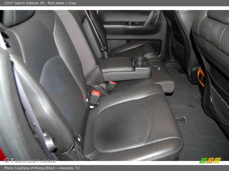 Red Jewel / Gray 2007 Saturn Outlook XR