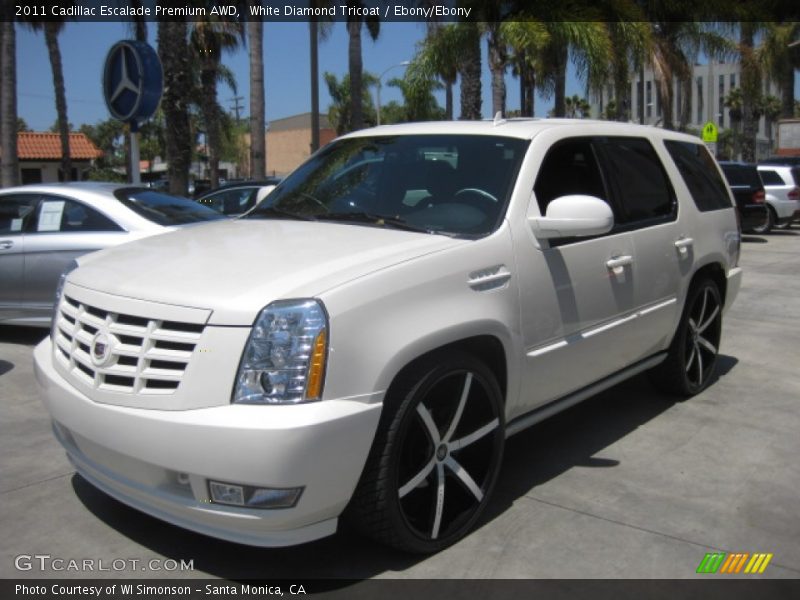White Diamond Tricoat / Ebony/Ebony 2011 Cadillac Escalade Premium AWD