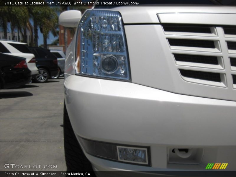 White Diamond Tricoat / Ebony/Ebony 2011 Cadillac Escalade Premium AWD