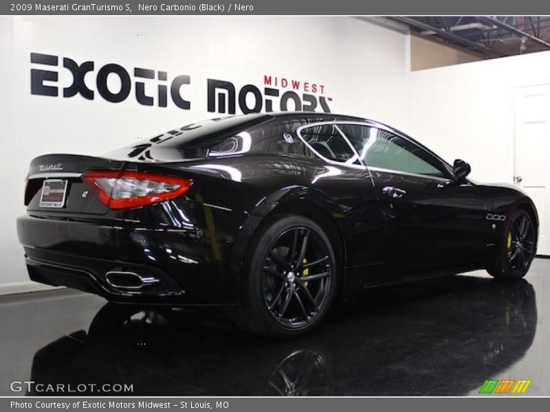Nero Carbonio (Black) / Nero 2009 Maserati GranTurismo S
