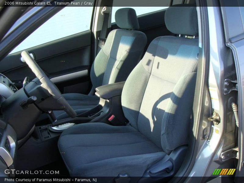 Titanium Pearl / Gray 2006 Mitsubishi Galant ES