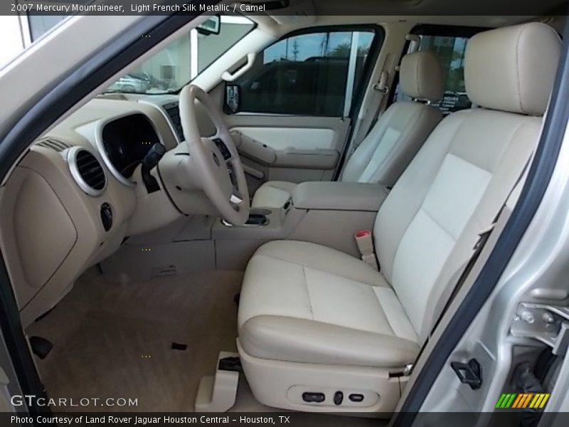 Front Seat of 2007 Mountaineer 