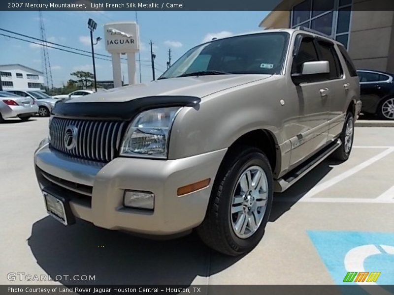 Front 3/4 View of 2007 Mountaineer 