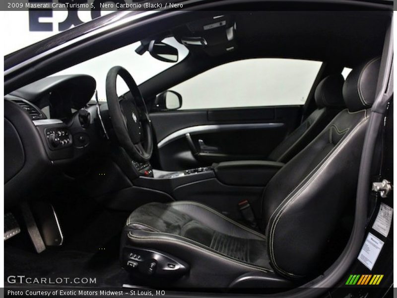 2009 GranTurismo S Nero Interior
