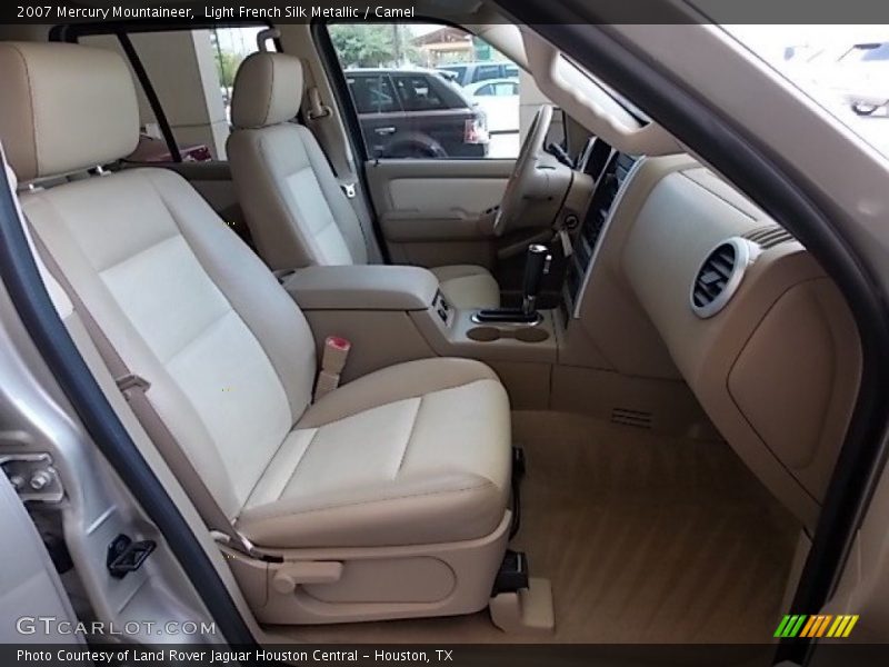 Front Seat of 2007 Mountaineer 
