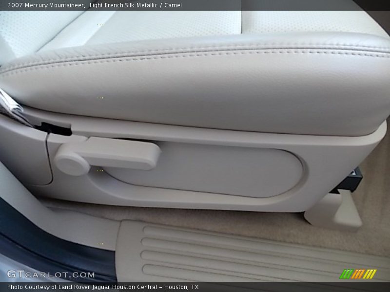 Light French Silk Metallic / Camel 2007 Mercury Mountaineer