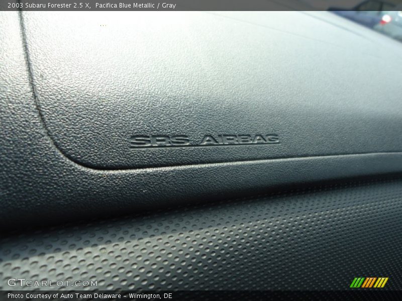 Pacifica Blue Metallic / Gray 2003 Subaru Forester 2.5 X