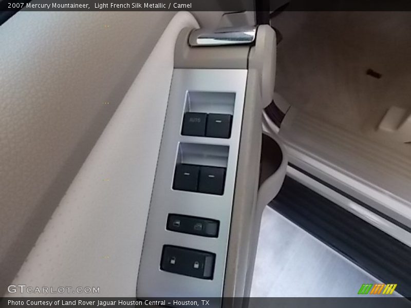 Light French Silk Metallic / Camel 2007 Mercury Mountaineer