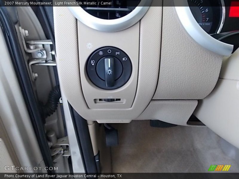 Controls of 2007 Mountaineer 