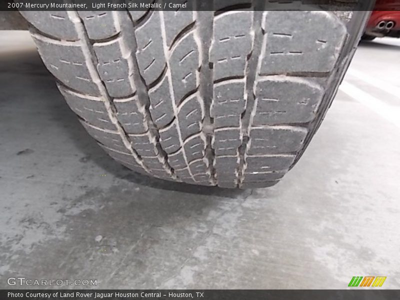 Light French Silk Metallic / Camel 2007 Mercury Mountaineer