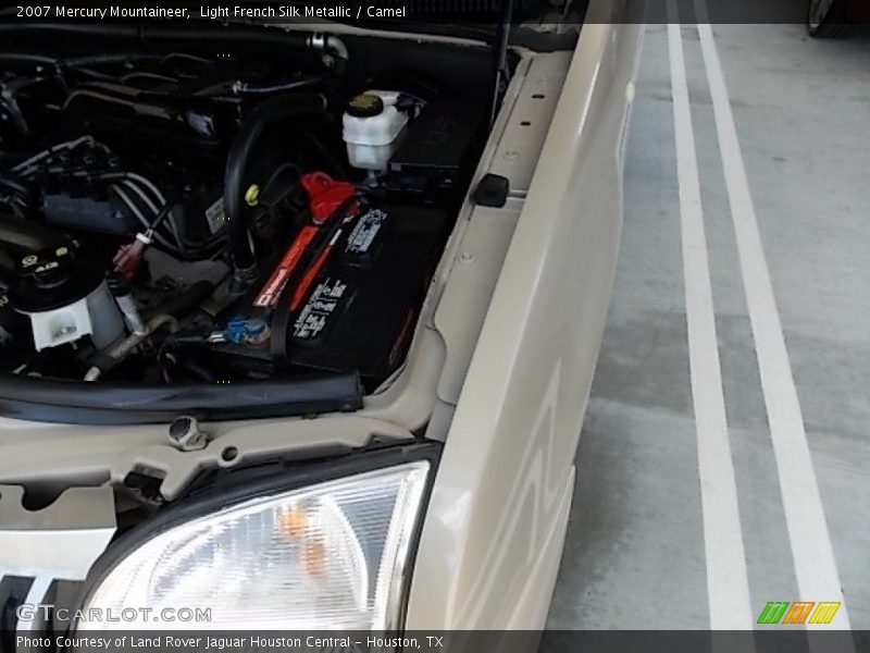 Light French Silk Metallic / Camel 2007 Mercury Mountaineer