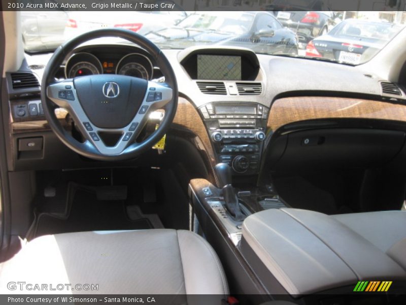 Dashboard of 2010 MDX Advance