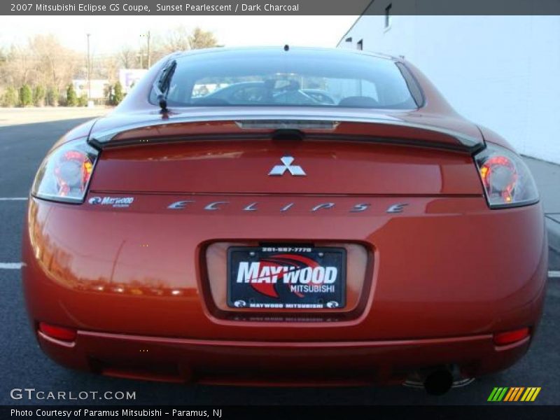 Sunset Pearlescent / Dark Charcoal 2007 Mitsubishi Eclipse GS Coupe