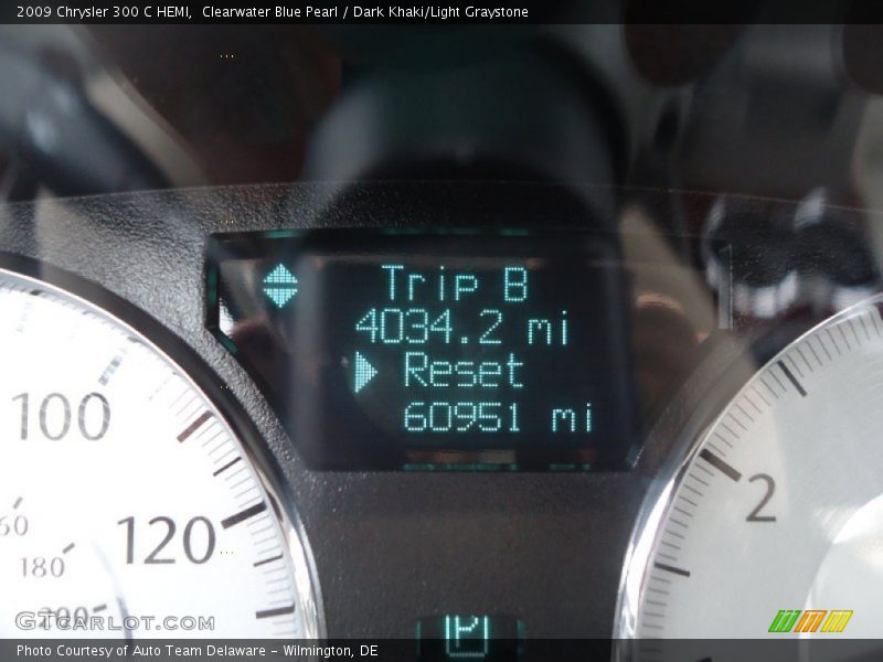 Clearwater Blue Pearl / Dark Khaki/Light Graystone 2009 Chrysler 300 C HEMI