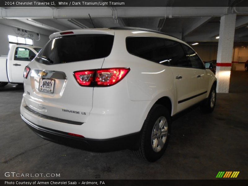 White / Dark Titanium/Light Titanium 2014 Chevrolet Traverse LS