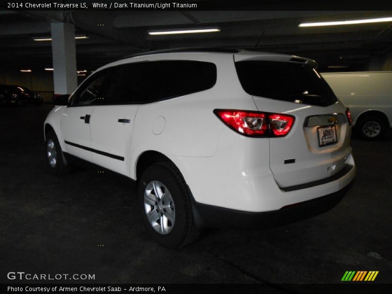 White / Dark Titanium/Light Titanium 2014 Chevrolet Traverse LS