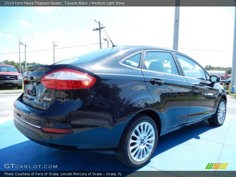 Tuxedo Black / Medium Light Stone 2014 Ford Fiesta Titanium Sedan