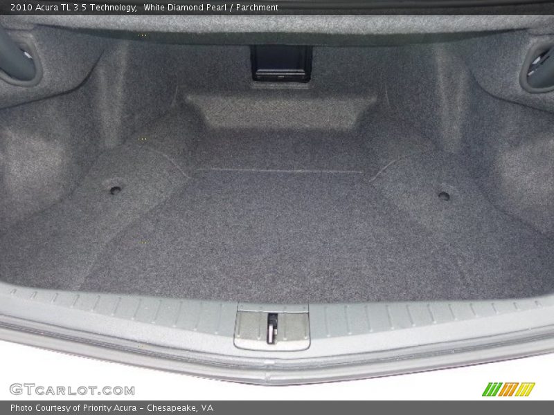 White Diamond Pearl / Parchment 2010 Acura TL 3.5 Technology