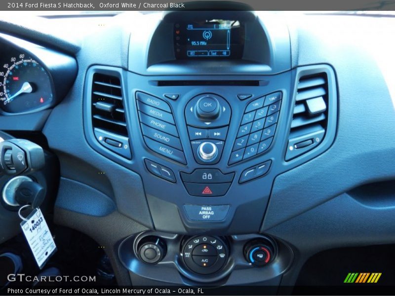 Controls of 2014 Fiesta S Hatchback
