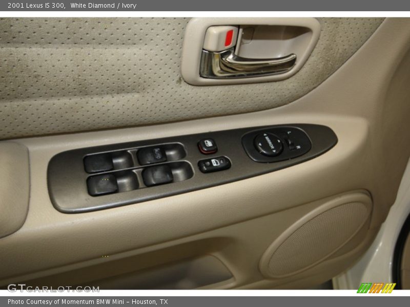 White Diamond / Ivory 2001 Lexus IS 300