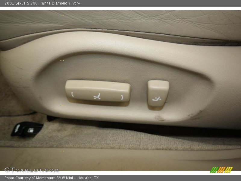 White Diamond / Ivory 2001 Lexus IS 300