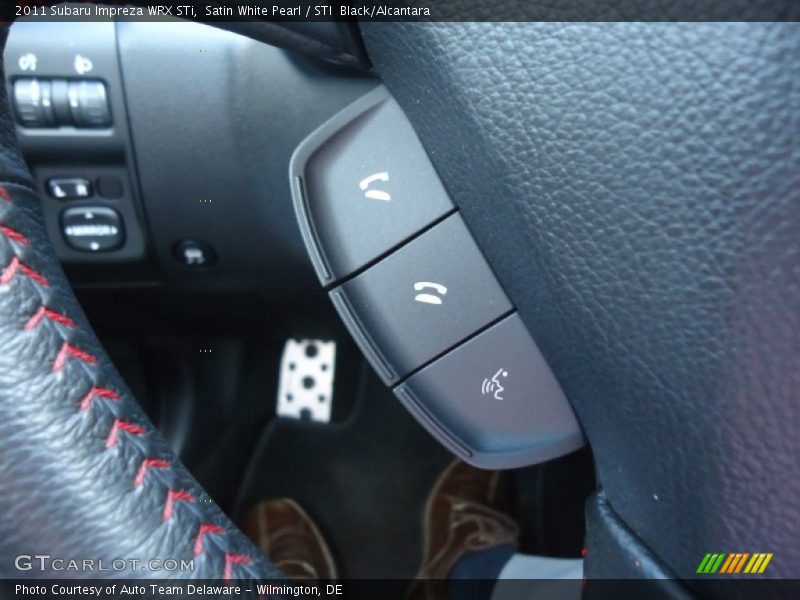 Satin White Pearl / STI  Black/Alcantara 2011 Subaru Impreza WRX STi