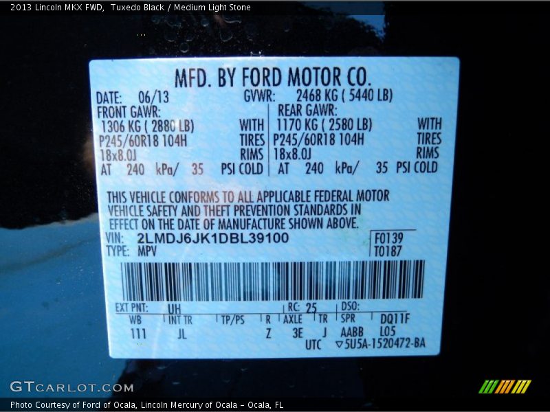 Tuxedo Black / Medium Light Stone 2013 Lincoln MKX FWD