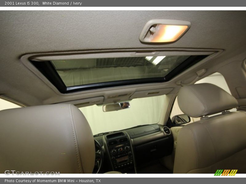 White Diamond / Ivory 2001 Lexus IS 300