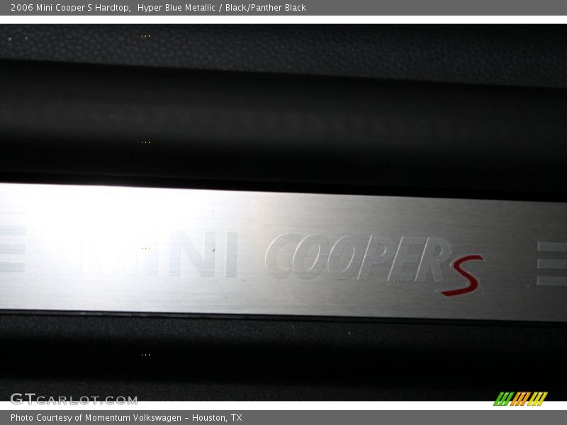 Hyper Blue Metallic / Black/Panther Black 2006 Mini Cooper S Hardtop