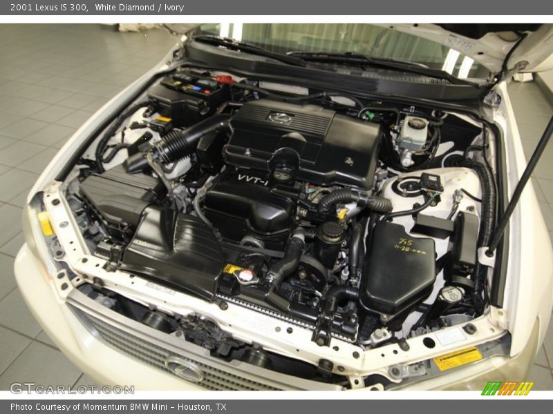 White Diamond / Ivory 2001 Lexus IS 300